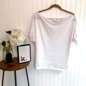We The Free White Short Sleeve Tee Size Medium